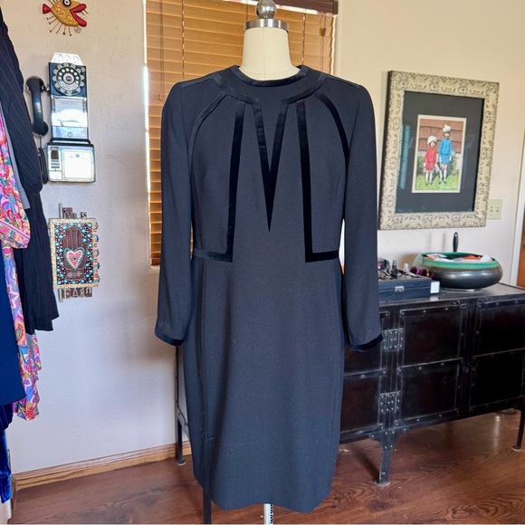 Louis Feraud Dresses & Skirts - Vintage black crepe Louis Feraud long sleeve dress US 10/12